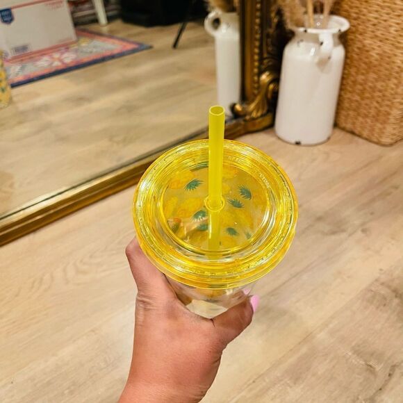 NWT Yellow Pineapple  Print Tumbler - Picture 2 of 4